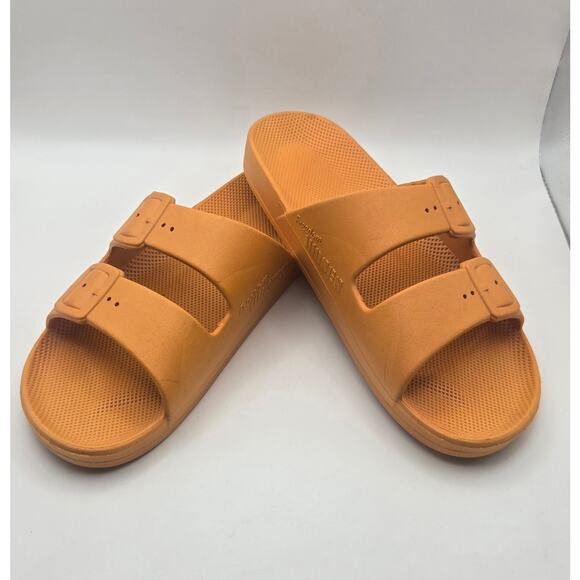 Freedom Moses Bright Orange Sol Slip On's Slides 37/38- US 6.5/7 - Picture 2 of 12